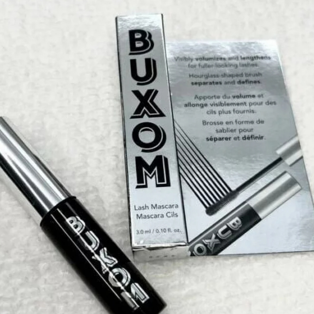 Buxom MINI Lash Mascara Blackest Black NWT - Picture 2 of 4